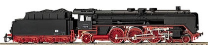 [Lokomotivy] → [Parní] → [BR 01] → 02124: černá s červeným pojezdem a velkými kouřovými plechy