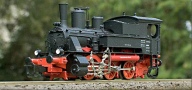 [Lokomotivy] → [Parní] → [BR 89] → 1010401: černá s červeným pojezdem vlečková lokomotiva