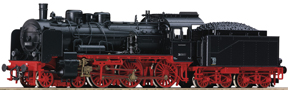 [Lokomotivy] → [Parní] → [BR 38] → 36061: parní lokomotiva černá s kouřovými plechy, červený pojezd