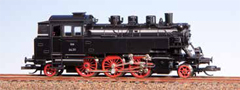 [Lokomotivy] → [Parní] → [BR 64] → 30303: parní lokomotiva černá s černým pojezdem, červená kola