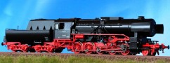 [Lokomotivy] → [Parní] → [BR 42] → 124201: černá s kouřovými plechy a s červeným pojezdem
