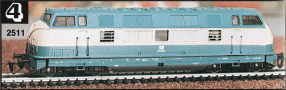[Lokomotivy] → [Motorov] → [V 200] → 2511: dieselov lokomotiva modr s krmovm psem