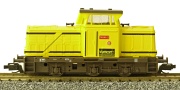 [Lokomotivy] → [Motorové] → [T334] → 01348: žlutá se dvěma černými proužky, hnědý rám a pojezd