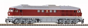 [Lokomotivy] → [Motorové] → [BR 132] → 71424: červená s krémovým pruhem, šedá střecha a pojezd