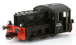 [Lokomotivy] → [Motorové] → [BR 323] → HN9051: dieselová lokomotiva černá s červenými čely, otevřená budka strojvedoucího