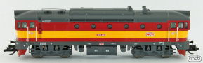 [Lokomotivy] → [Motorov] → [T478.3 „Brejlovec”] → CSD-T478-4063: dieselov lokomotiva erven se lutm psem, tmav ed stecha a rm