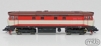 [Lokomotivy] → [Motorové] → [T478.1 „Bardotka”] → TT751-248: dieselová lokomotiva červená-slonová kost, červenohnědá střecha, černý rám a podvozky