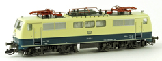 [Lokomotivy] → [Elektrické] → [BR 242] → 33100: elektrická lokomotiva slonová kost-modrá