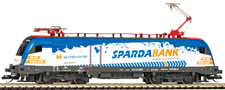 [Lokomotivy] → [Elektrick] → [BR 182 Taurus] → 47439: elektrick lokomotiva modr-bl s reklamnm potiskem „SPARDA-BANK“