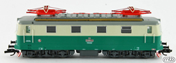 [Lokomotivy] → [Elektrické] → [E499.1/E469.1] → E469_1037 : elektrická lokomotiva zelená-slonová kost s šedou střechou