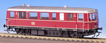 [Lokomotivy] → [Motorové vozy a jednotky] → [VT 135] → 1359: motorový vůz červený se stříbrnou střechou
