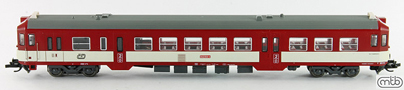 [Lokomotivy] → [Motorové vozy a jednotky] → [M273.2 (842)] → ČD 842 004: motorový vůz červený-slonová kost s šedou střechou