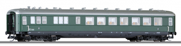 [Osobní vozy] → [Rychlíkové] → [typ 38] → 01596: zelený s šedou střechou 2. tř.