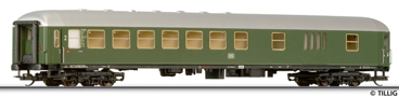 [Osobní vozy] → [Rychlíkové] → [typ m] → 13519: zelený s šedou střechou a zavazadlovým oddílem 2. tř.