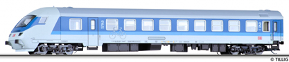 [Osobní vozy] → [Rychlíkové] → [typ m] → 13566: řídící vůz modro-bílý s šedou střechou 2. tř.  a s oddílem na kola