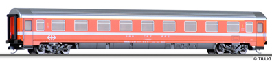 [Osobní vozy] → [Rychlíkové] → [typ Eurofima] → 13539: oranžový s bílým pásem a šedou střechou 1. tř.