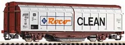 [Nákladní vozy] → [Kryté] → [2-osé s posuvnými bočnicemi] → 14830: krytý nákladní vůz červenohnědý se stříbrnými bočnicemi, čistící vůz „Roco-Clean“