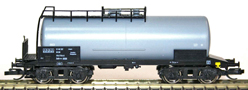 [Nákladní vozy] → [Cisternové] → [4-osé s lávkou Ra] → 113354: kotlový vůz šedý s podélnou lávkou