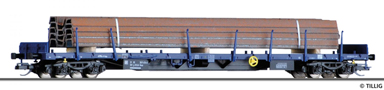 [Nákladní vozy] → [Nízkostěnné] → [4-osé plošinové Rgs] → 18121: nákladní plošinový vůz černý s nákladem ocelových profilů