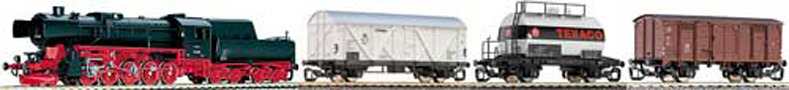 [Soupravy] → [S lokomotivou] → 500525: set parní lokomotivy a tří nákladních vozů