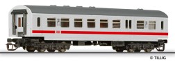 [Program ″Start″] → [Osobní vozy] → 13609: bílý s červeným pruhem a šedou střechou 2. tř., služební oddíl