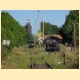 Parní lokomotiva 310.922 objíždí soupravu vlaku po manipulační koleji v Polné.