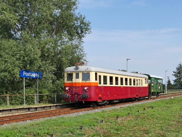 Han�ck� l�to na kolej�ch