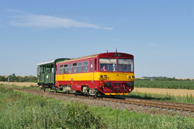 Han�ck� l�to na kolej�ch