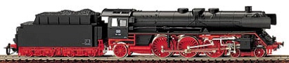 [Lokomotivy] → [Parní] → [BR 01] → 02122: černá s červeným pojezdem a kouřovými plechy