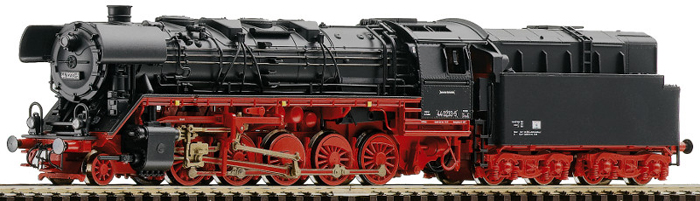 [Lokomotivy] → [Parní] → [BR 44] → 35005: černá s červeným pojezdem, kouřovými plechy a olejovým tendrem