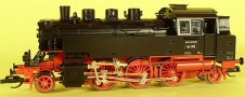 [Lokomotivy] → [Parní] → [BR 64] → 3002: parní lokomotiva černá s červeným pojezdem