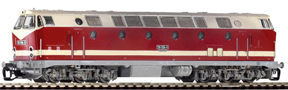 [Lokomotivy] → [Motorové] → [BR 119] → 47344: dieselová lokomotiva červená-slonová kost s proužkem