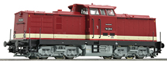 [Lokomotivy] → [Motorové] → [V 100] → 36301: dieselová lokomotiva červená s proužkem, černý rám a světlešedý pojezd