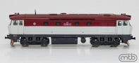 [Lokomotivy] → [Motorové] → [T478.1 „Bardotka”] → CSD-T478-1148: dieselová lokomotiva bílá-červená, šedý rám a podvozky