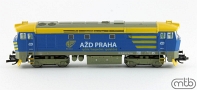 [Lokomotivy] → [Motorové] → [T478.1 „Bardotka”] → CD-749-039: dieselová lokomotiva v barevném reklamním nátěru AŽD