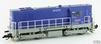 [Lokomotivy] → [Motorové] → [T466.2/T448.0] → MTR-740-749: dieselová lokomotiva modrá s šedým rámem a pojezdem