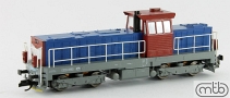 [Lokomotivy] → [Motorové] → [714] → TT714-012 : dieselová lokomotiva červená-modrá s šedým rámem a pojezdem