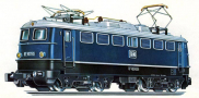 [Lokomotivy] → [Elektrick] → [BR 110] → [5]01025: elektrick lokomotiva modr se stbrnou stechou, ern rm a pojezd