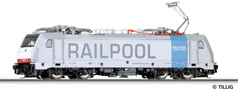 [Lokomotivy] → [Elektrické] → [BR 186] → 04903: bílá s modrým svislým pásem ″RAILPOOL GmbH″