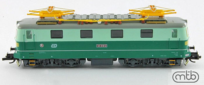 [Lokomotivy] → [Elektrické] → [E499.1/E469.1] → TT141-018 : elektrická lokomotiva zelená-slonová kost, šedá střecha, žlutý výstražný pruh