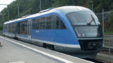 [Lokomotivy] → [Motorové vozy a jednotky] → [BR 642 Desiro] → 02883 E: modrá s bílým lemováním „Trainguard“