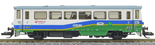 [Lokomotivy] → [Motorové vozy a jednotky] → [M152 (810)] → M0991: zelený-modrý-bílý s šedou střechou ″Železnice Desná″, označení ″Ježek″