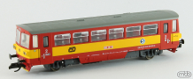 [Lokomotivy] → [Motorové vozy a jednotky] → [M152 (810)] → CD-809-281: motorový vůz červený s výstražným pásem, šedá střecha