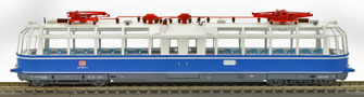 [Lokomotivy] → [Ostatní] → 4911D: elektrický vůz v barevné kombinaci modrá-slonová kost