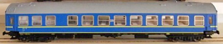 [Osobní vozy] → [Rychlíkové] → [typ Y] → 01452: modrý s šedou střechou jídelní vůz „Touristenexpress“