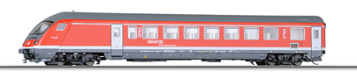 [Osobní vozy] → [Rychlíkové] → [typ m] → 01598 E: červený-bílý s šedou střechou řidící vůz 2. tř. „München-Nürnberg-Express&