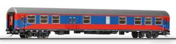 [Osobní vozy] → [Rychlíkové] → [typ Halberstadt] → 501023: červený-modrý s šedou střechou „BahnTouristikExpress“, zavazadlový 