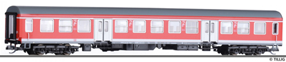 [Osobní vozy] → [Rychlíkové] → [typ Halberstadt] → 13599: rychlíkový vůz červený s šedou střechou, bílé proužky, 2. tř.