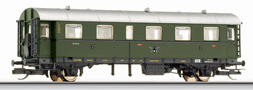 [Osobní vozy] → [Spěšné a osobní] → [2-osé typ 29] → 01689 E: zelený se stříbrnou střechou 2. tř.