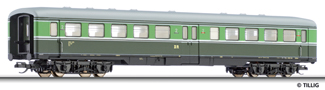 [Osobní vozy] → [Spěšné a osobní] → [4-osé E5] → 13887: zelený se světle šedou střechou 2. tř.